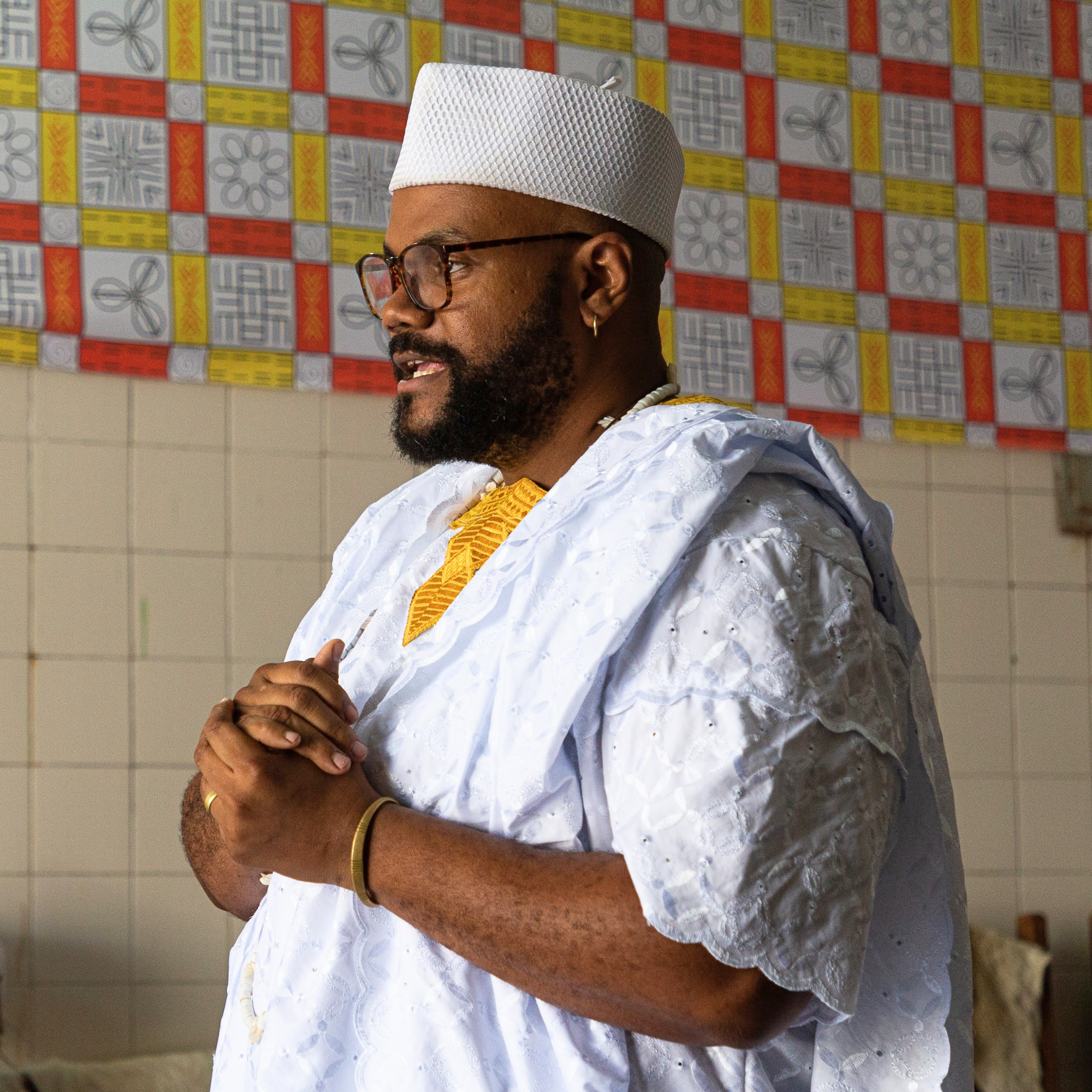 Bàbá Santiago D'Èṣù, líder espiritual da Egbé Ypò Òrun